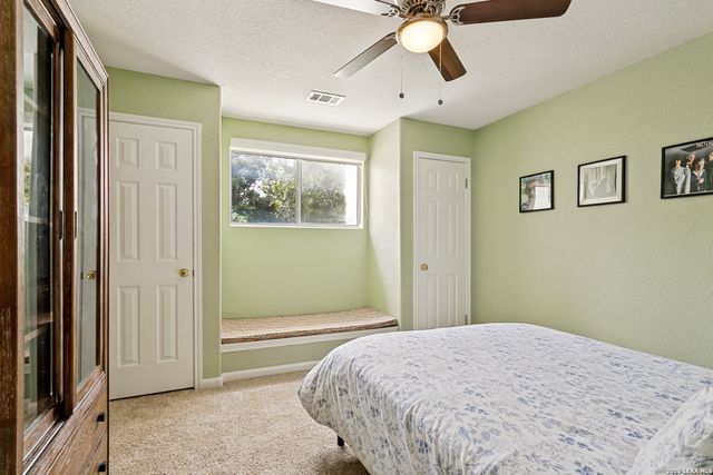 142 Oakwell Farms Pkwy Unit 142, San Antonio, TX 78218