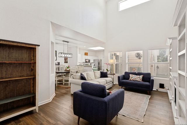 142 Oakwell Farms Pkwy Unit 142, San Antonio, TX 78218
