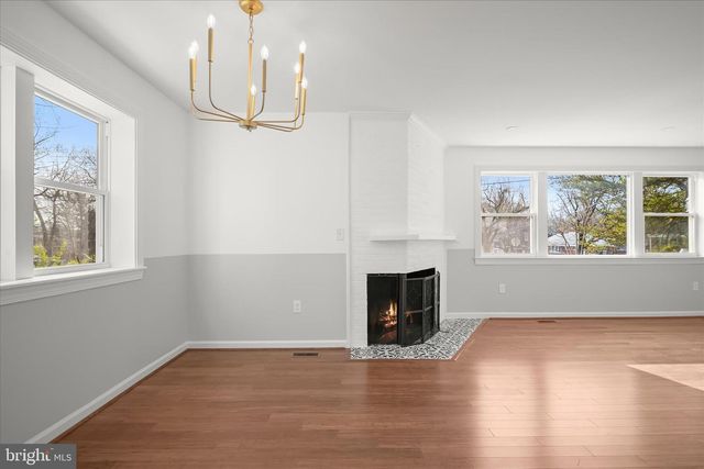 4100 UNDERWOOD ST, University Park, MD 20782