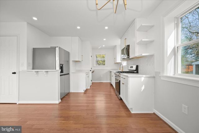 4100 UNDERWOOD ST, University Park, MD 20782