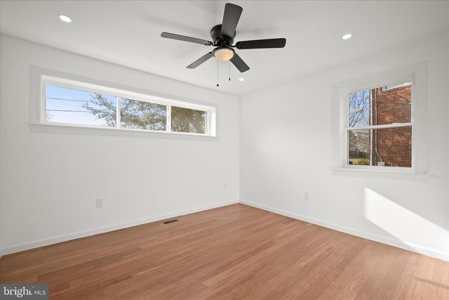 4100 UNDERWOOD ST, University Park, MD 20782