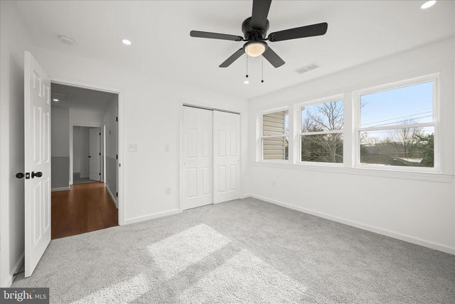 4100 UNDERWOOD ST, University Park, MD 20782