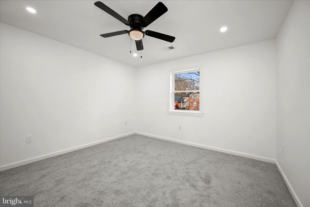 4100 UNDERWOOD ST, University Park, MD 20782