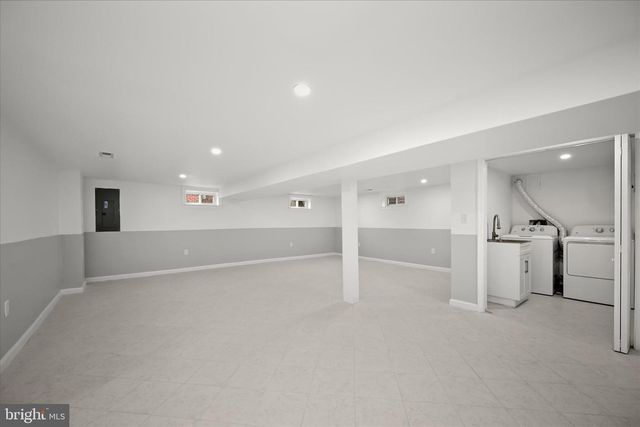 4100 UNDERWOOD ST, University Park, MD 20782