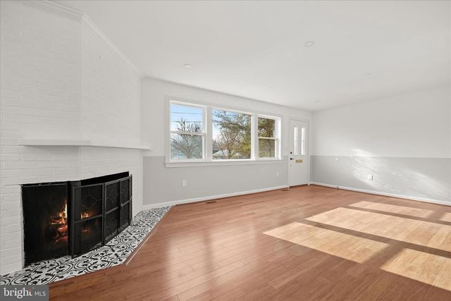 4100 UNDERWOOD ST, University Park, MD 20782