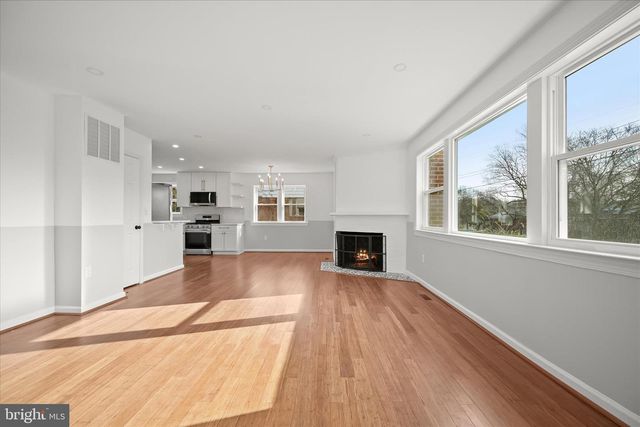 4100 UNDERWOOD ST, University Park, MD 20782