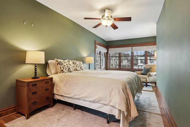 608 S Elmwood Avenue, Oak Park, IL 60304