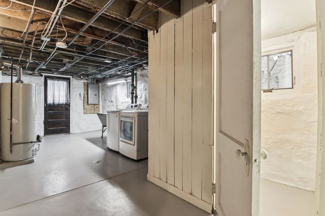 608 S Elmwood Avenue, Oak Park, IL 60304