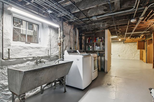 608 S Elmwood Avenue, Oak Park, IL 60304