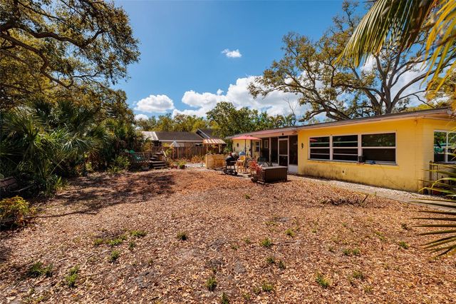 2306 S LOIS AVENUE, Tampa, FL 33629