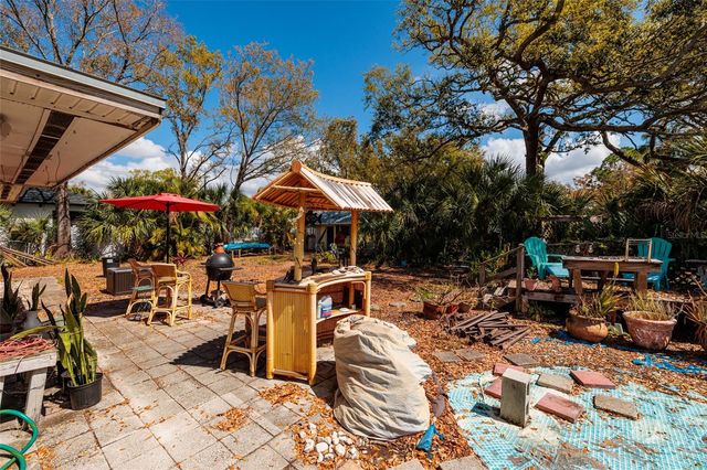 2306 S LOIS AVENUE, Tampa, FL 33629