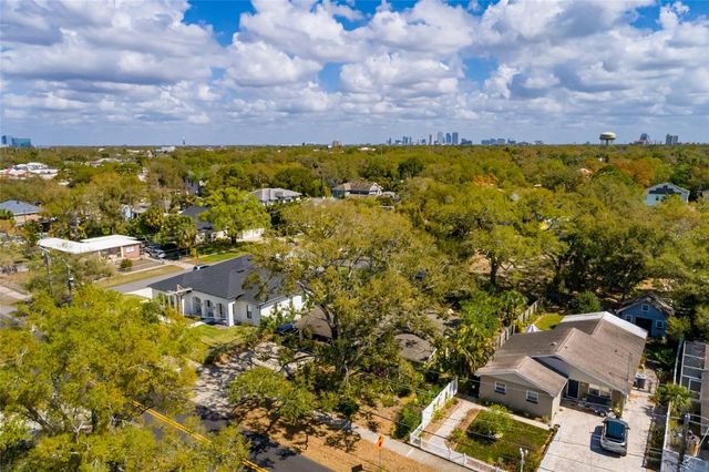 2306 S LOIS AVENUE, Tampa, FL 33629