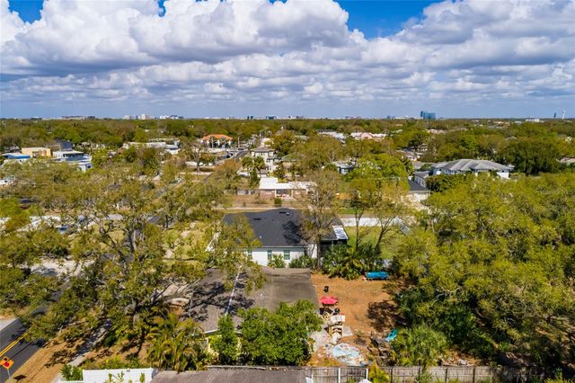 2306 S LOIS AVENUE, Tampa, FL 33629