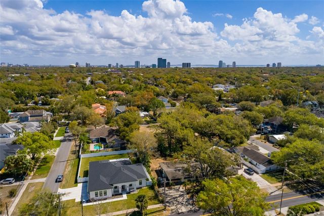 2306 S LOIS AVENUE, Tampa, FL 33629