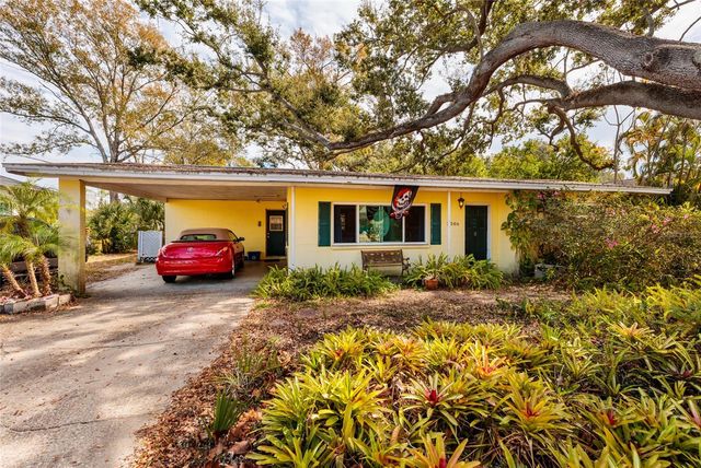 2306 S LOIS AVENUE, Tampa, FL 33629