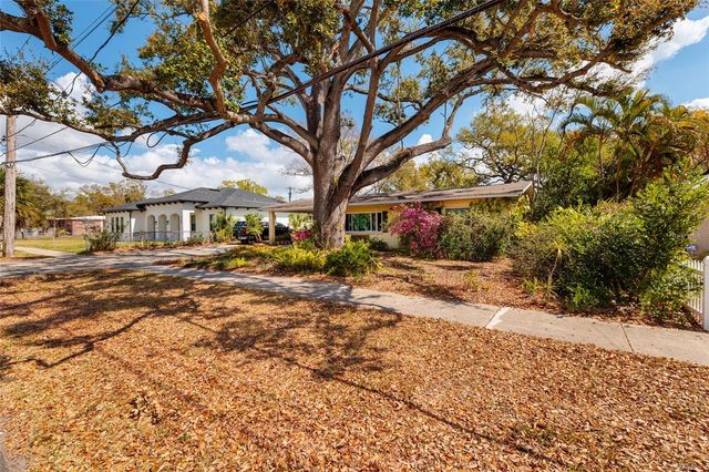 2306 S LOIS AVENUE, Tampa, FL 33629