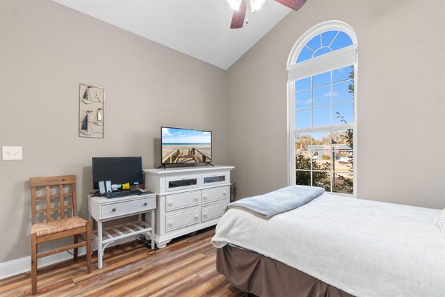 327 William St., Myrtle Beach, SC 29577