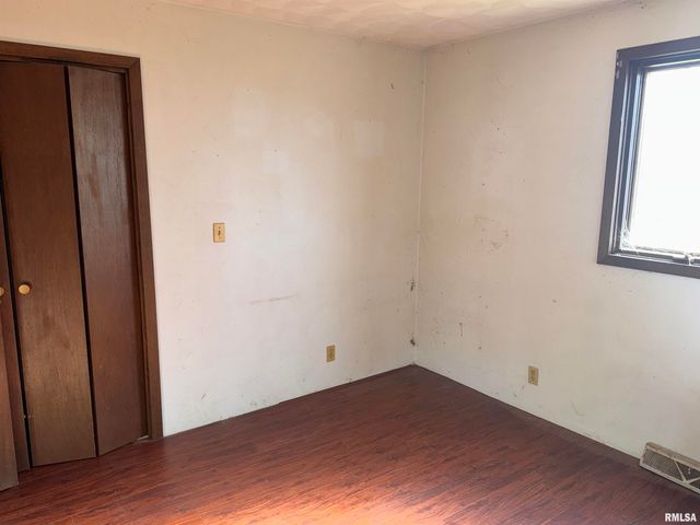 28597 ROPP Road, Geneseo, IL 61254