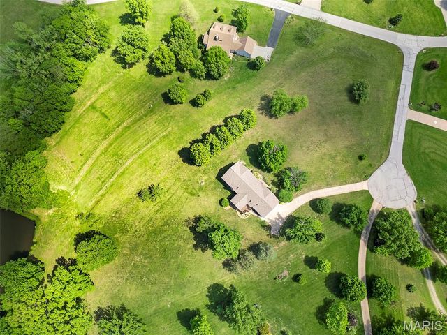 101 Hilltop Court, Washington, MO 63090