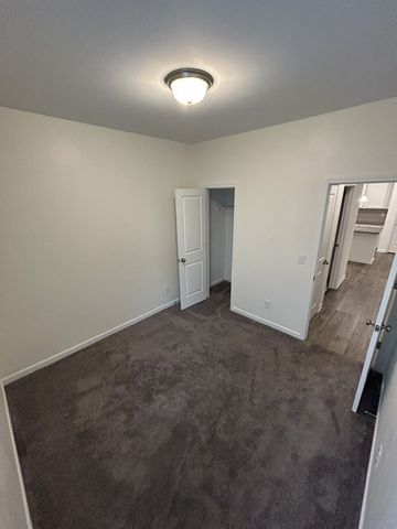923 Millstream Dr, Nashville, TN 37218