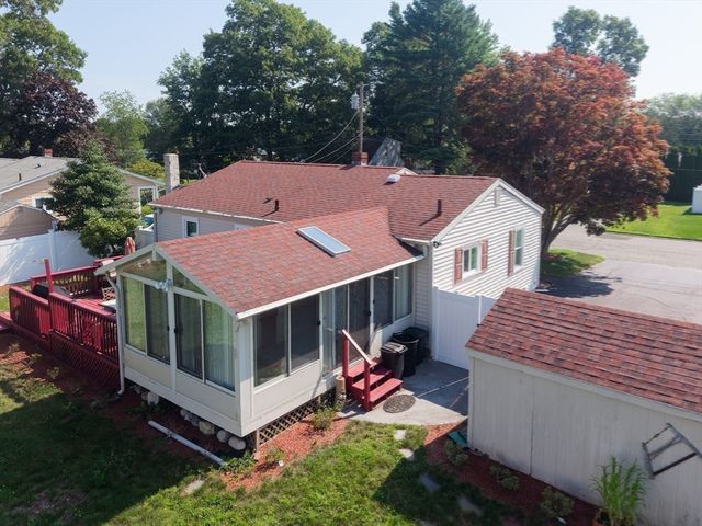 56 Blueberry Ter, New Bedford, MA 02745