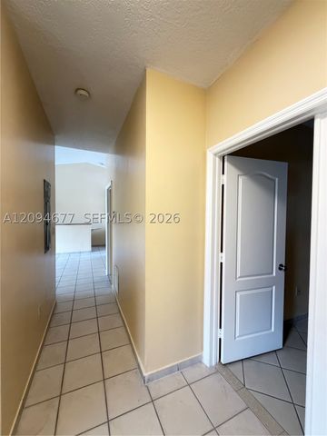 7540 W 20th Ave 201, Hialeah, FL 33016