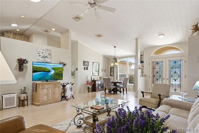 25 N Aspen Point, Lecanto, FL 34461