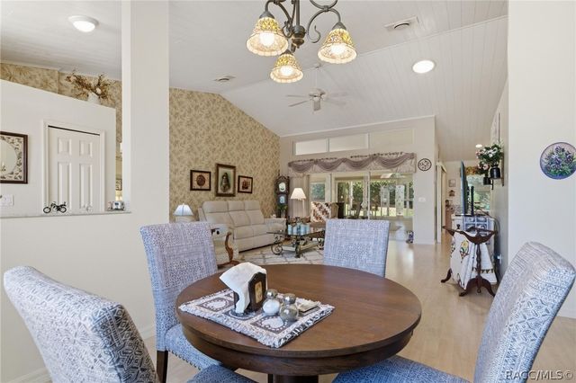 25 N Aspen Point, Lecanto, FL 34461