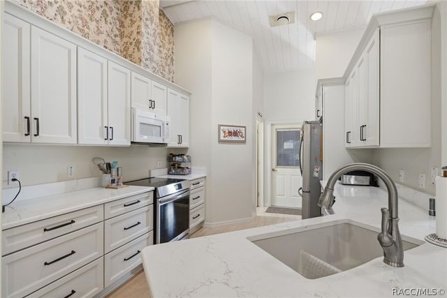 25 N Aspen Point, Lecanto, FL 34461