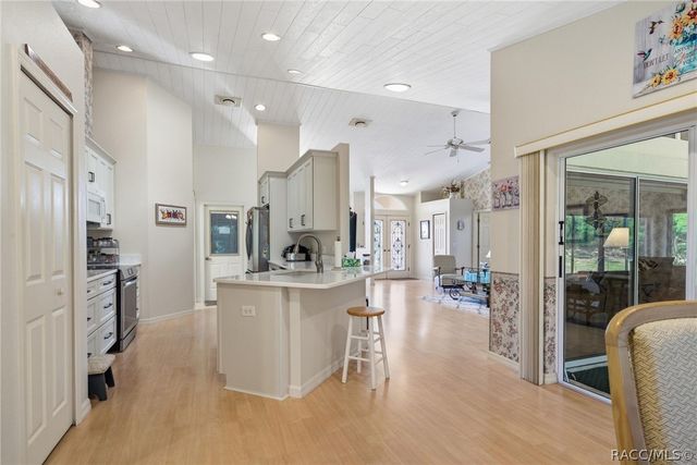 25 N Aspen Point, Lecanto, FL 34461