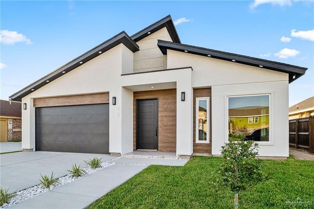 517 Pine Oak Street, Donna, TX 78537