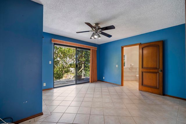 151 Aulii Dr, Pukalani, HI 96768