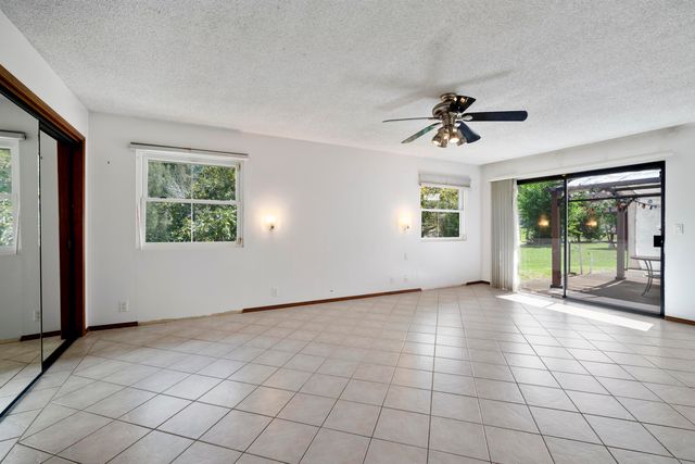 151 Aulii Dr, Pukalani, HI 96768