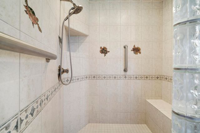 151 Aulii Dr, Pukalani, HI 96768