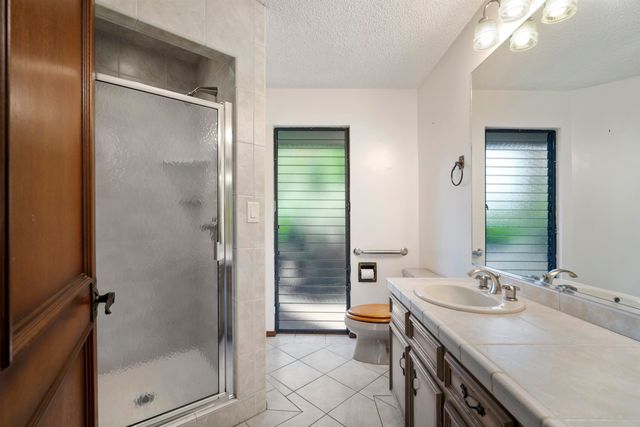 151 Aulii Dr, Pukalani, HI 96768