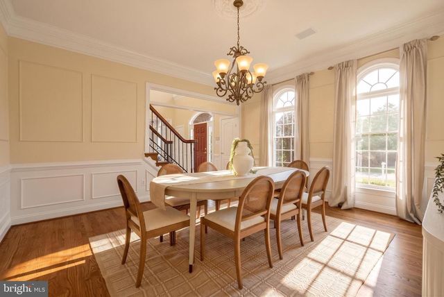 1084 MILL FIELD CT, Great Falls, VA 22066