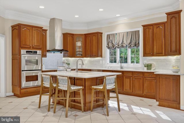 1084 MILL FIELD CT, Great Falls, VA 22066