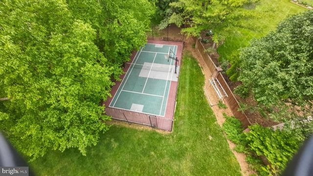 1084 MILL FIELD CT, Great Falls, VA 22066