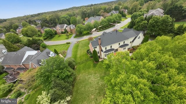1084 MILL FIELD CT, Great Falls, VA 22066