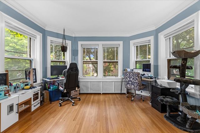 126 N AUSTIN Boulevard 2N, Oak Park, IL 60302