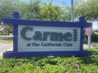 907 NE 199th St 106, Miami, FL 33179