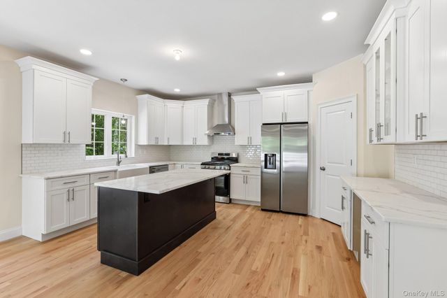 464 Bull Road, New Windsor, NY 12575