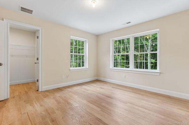 464 Bull Road, New Windsor, NY 12575
