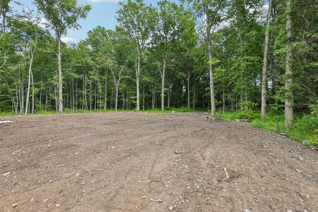 464 Bull Road, New Windsor, NY 12575