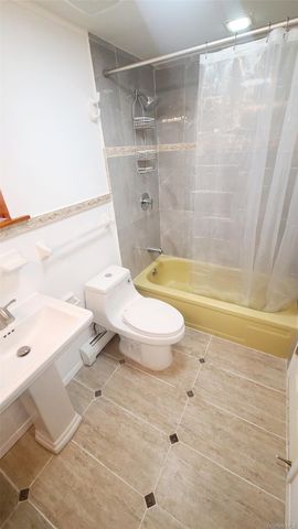 101-20 67th Drive 1, Forest Hills, NY 11375