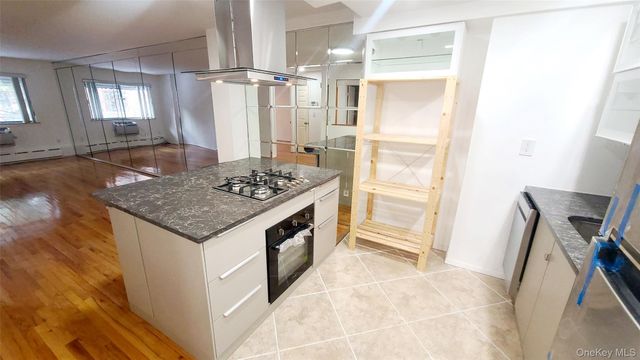 101-20 67th Drive 1, Forest Hills, NY 11375