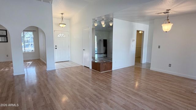 4844 E Sunrise Drive, Phoenix, AZ 85044