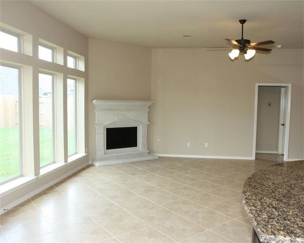 10318 Bellago Lane, Richmond, TX 77407