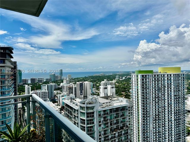 92 SW 3rd St 4905, Miami, FL 33130
