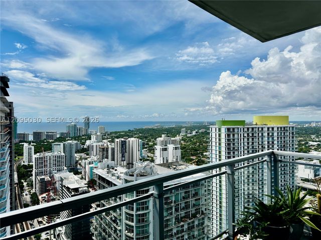 92 SW 3rd St 4905, Miami, FL 33130